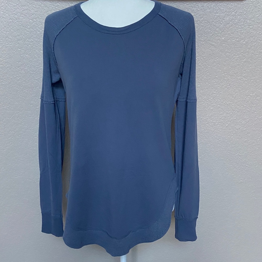 2/$20* Te Verde Dark Blue Crew Neck Top with thermal fabric accents